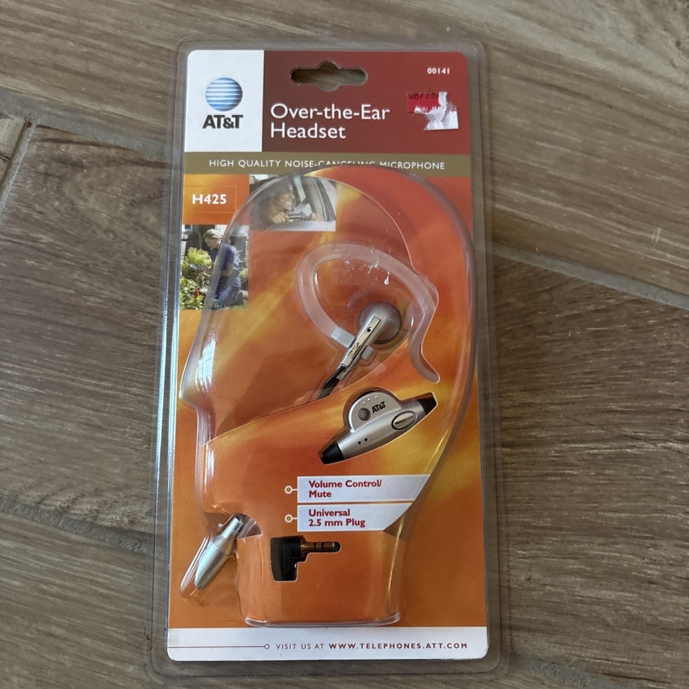 AT&T H425 Over the‎ Ear Headset for Cellphones from 2002 - Factory Sealed